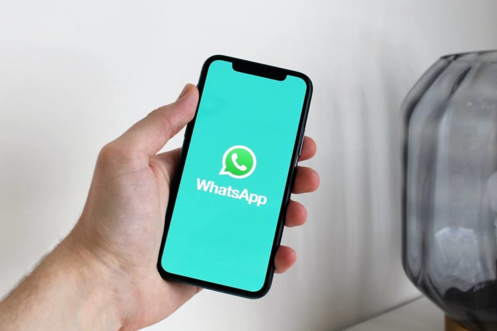 ¿Cuáles son los compromisos que ha adquirido WhatsApp con la UE?